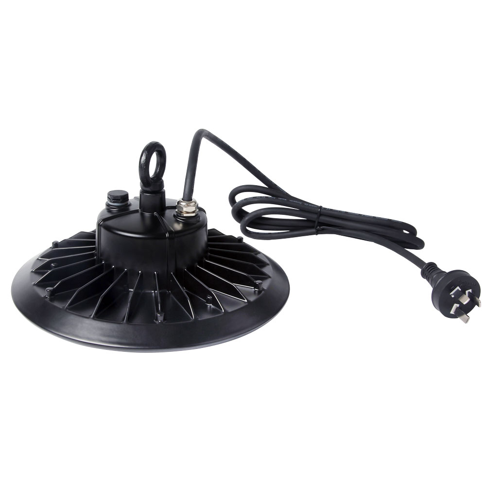 Emerald Sonar Highbay G2 angle